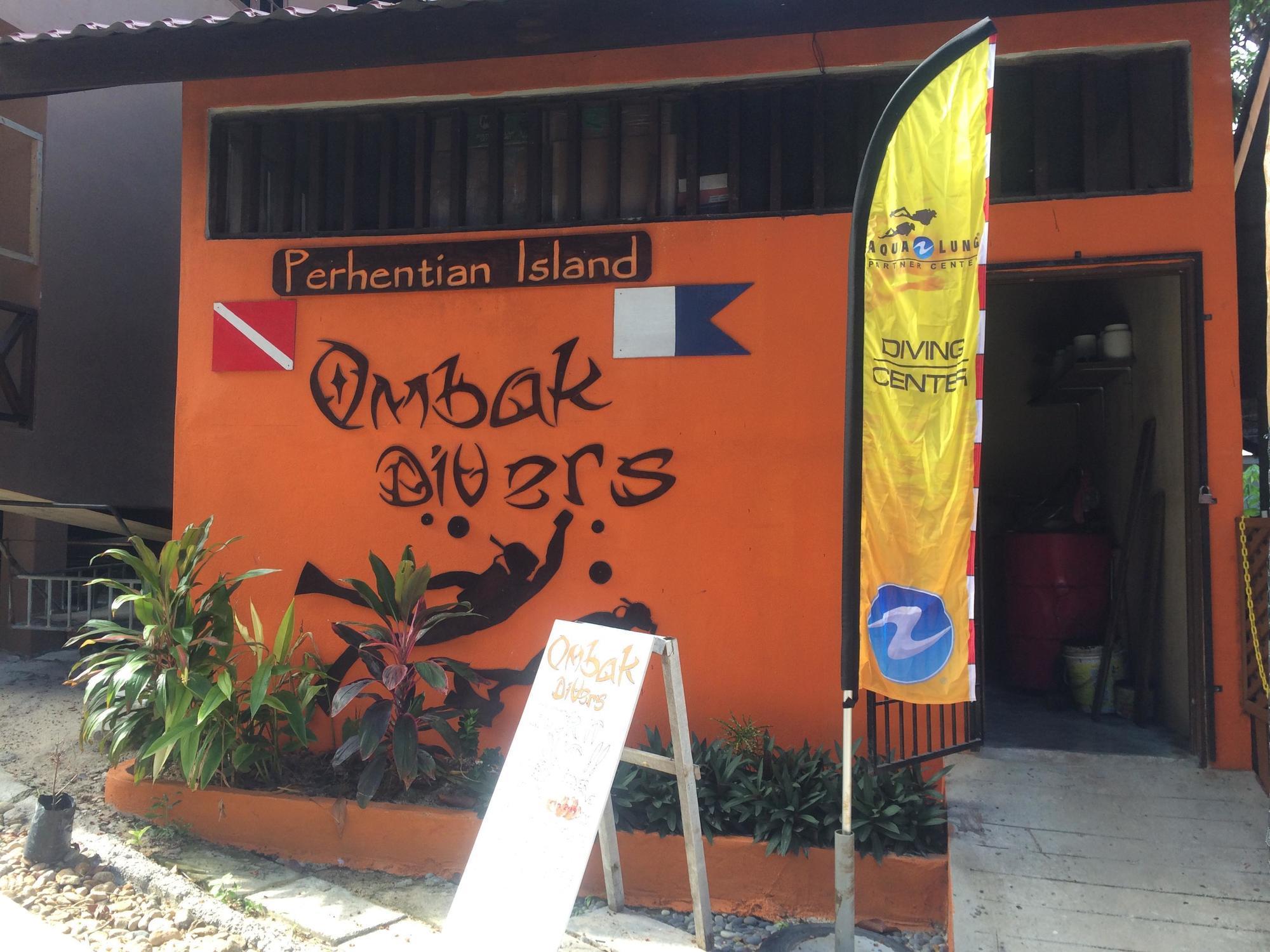 Ombak Dive Resort Pulau Perhentian Kecil Buitenkant foto